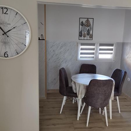 Apartman Petrov 돈지 밀라노바츠 외부 사진