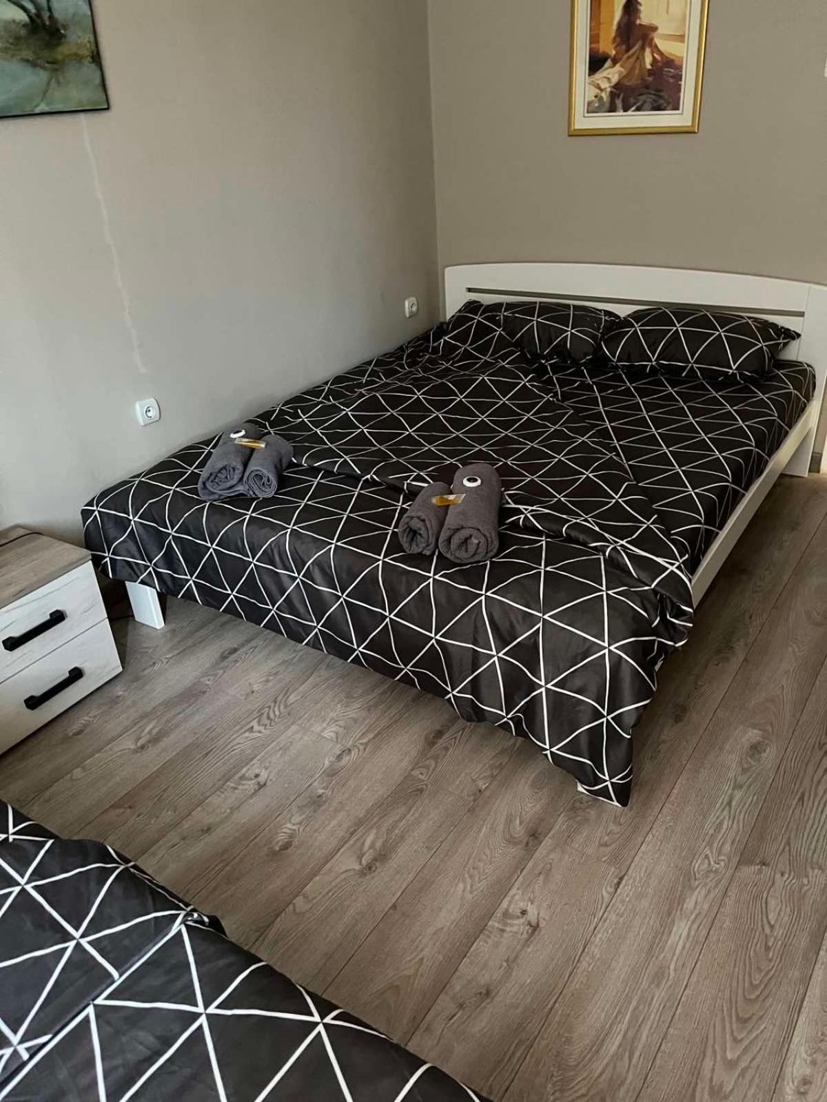 Apartman Petrov 돈지 밀라노바츠 외부 사진